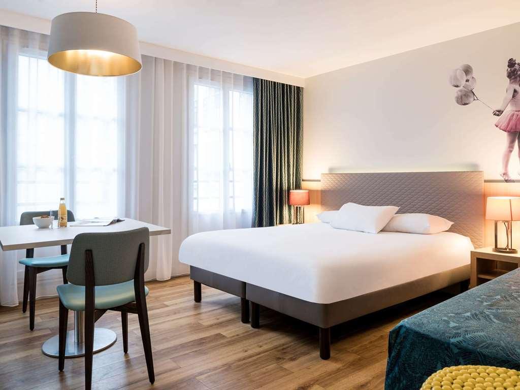 Aparthotel Adagio Paris Montmartre Стая снимка