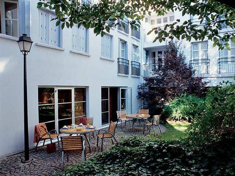 Aparthotel Adagio Paris Montmartre Екстериор снимка