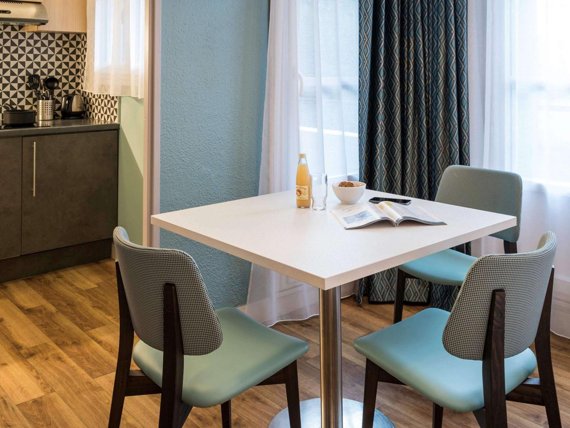 Aparthotel Adagio Paris Montmartre Екстериор снимка