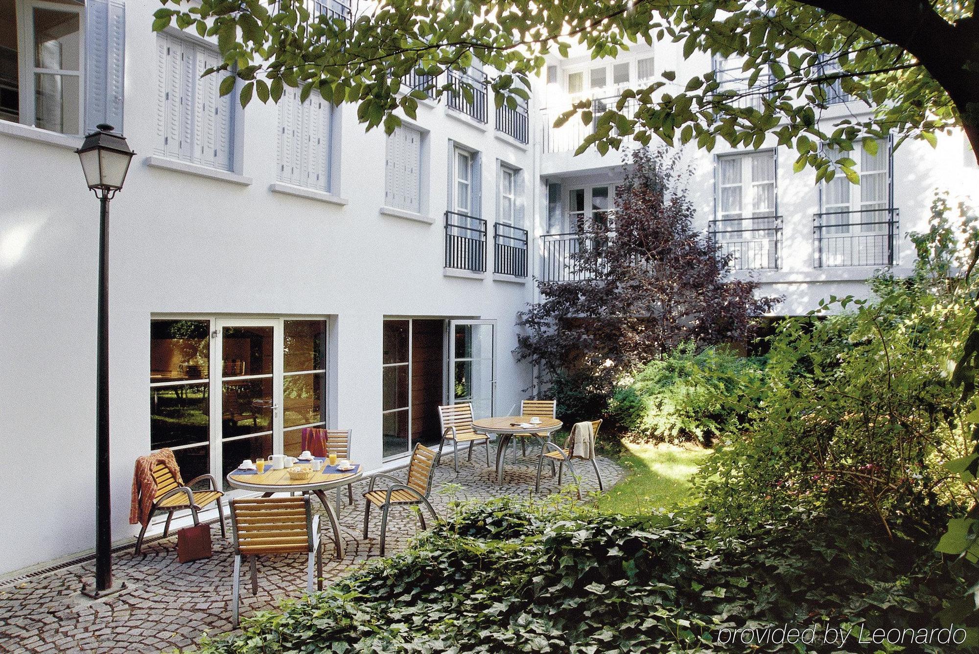 Aparthotel Adagio Paris Montmartre Екстериор снимка
