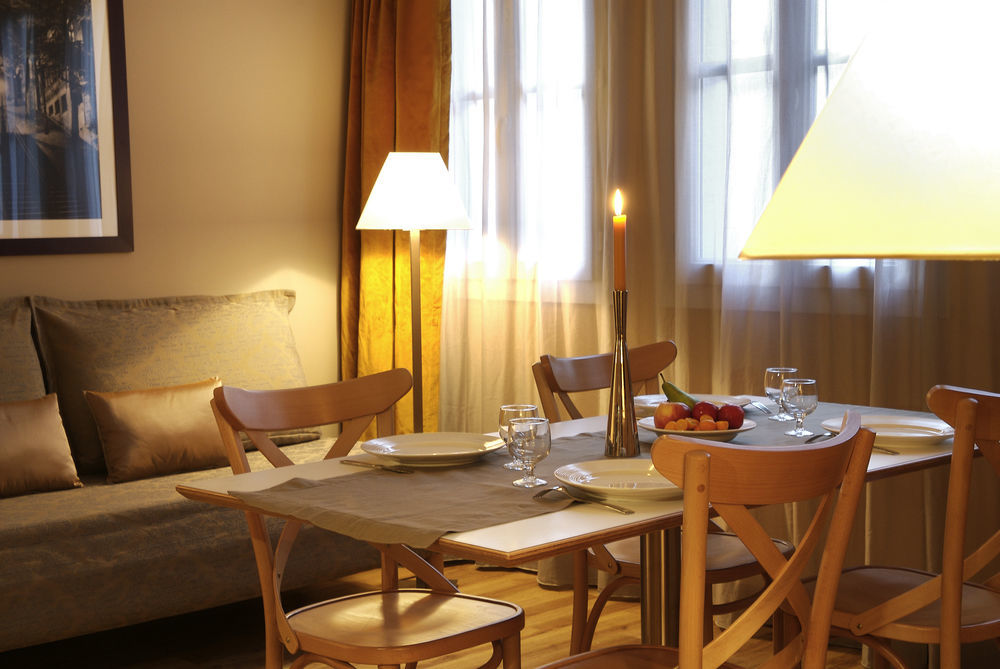 Aparthotel Adagio Paris Montmartre Екстериор снимка