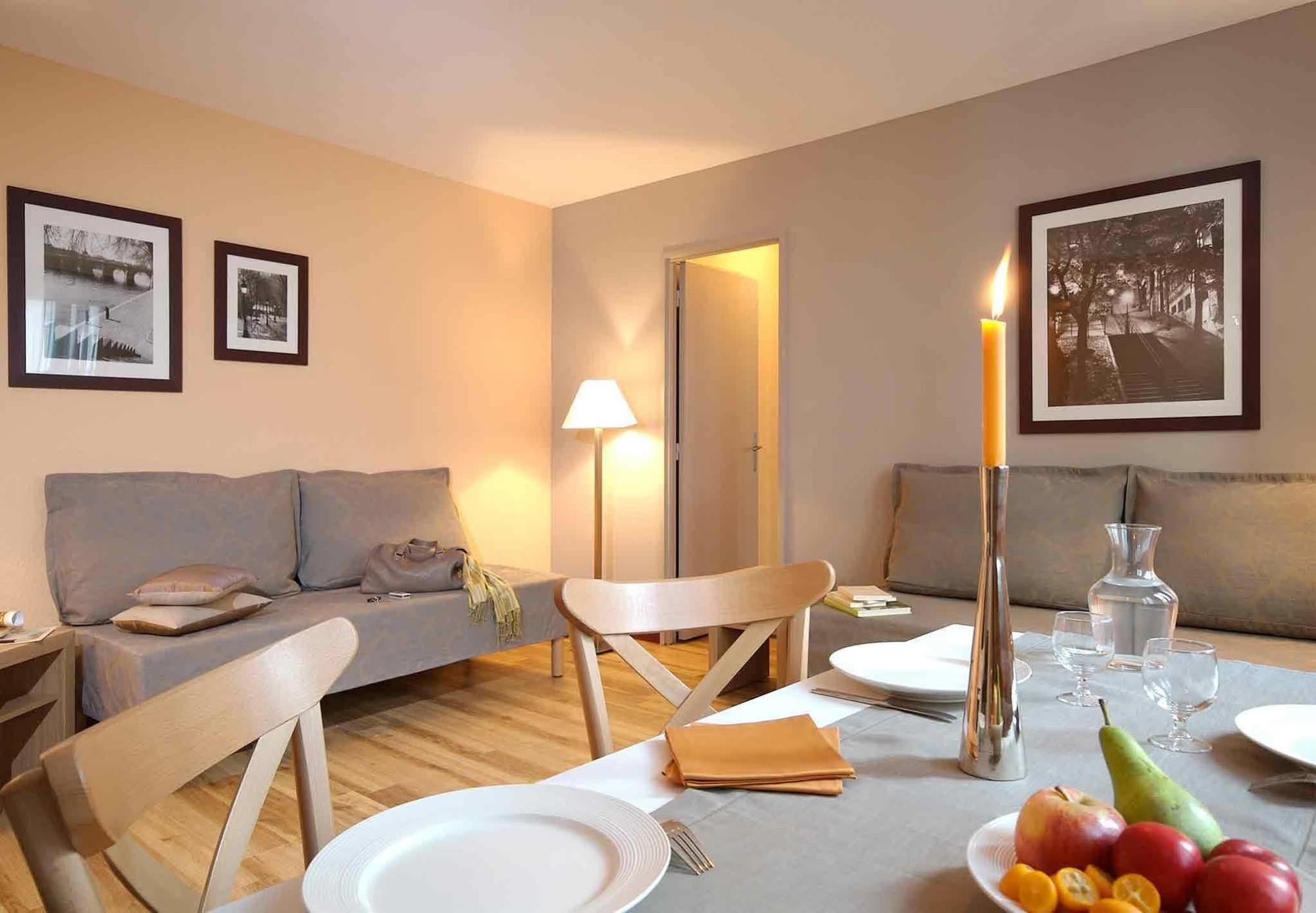 Aparthotel Adagio Paris Montmartre Екстериор снимка