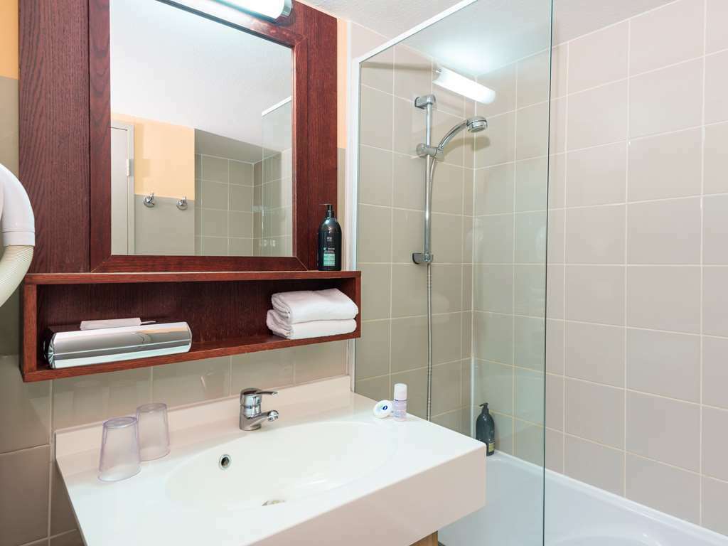 Aparthotel Adagio Paris Montmartre Стая снимка