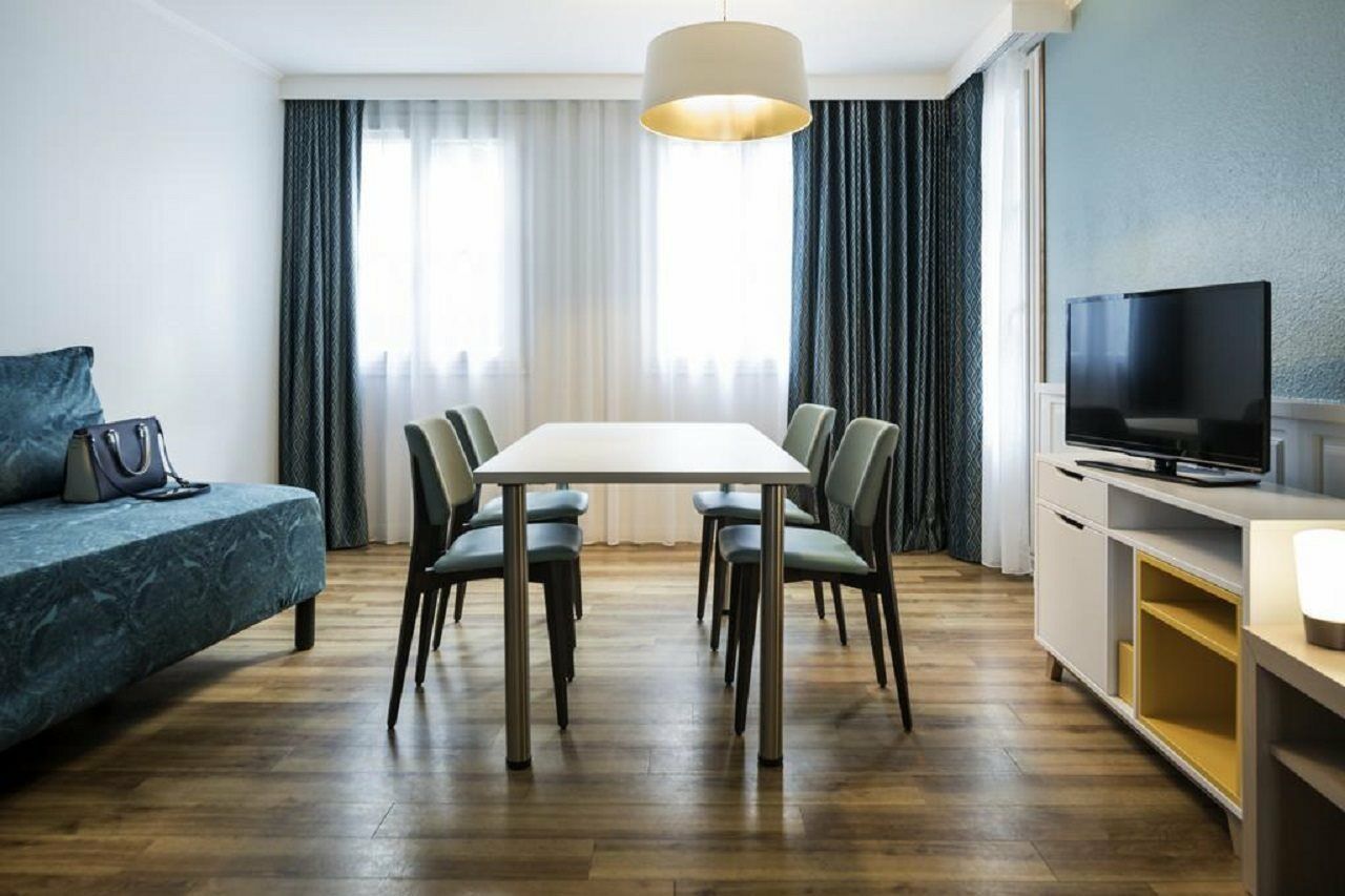 Aparthotel Adagio Paris Montmartre Екстериор снимка